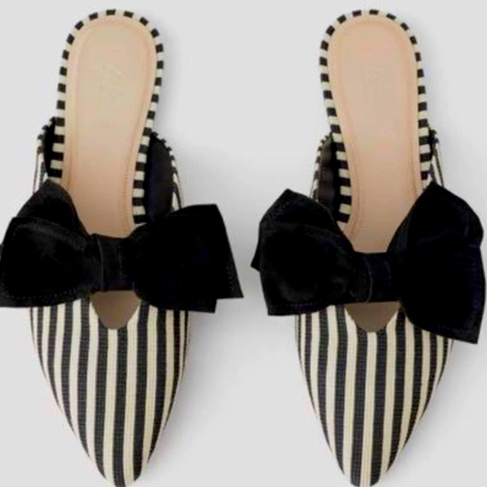 Zara Black & White Striped Pointed Bow-Accent Mules
